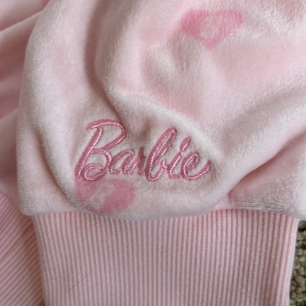 P.J.Salvage X Barbie collab large light pink heart velour jogger set. - Picture 8 of 16